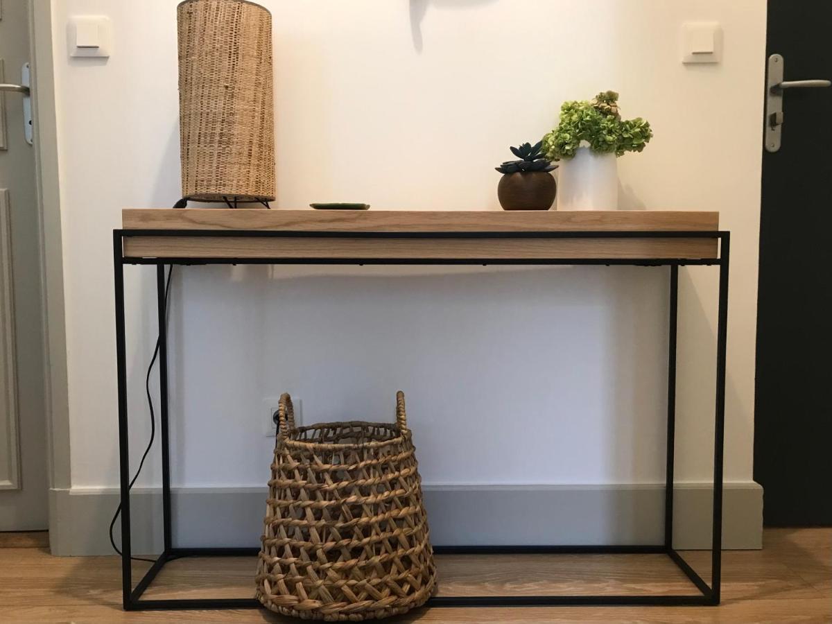 Nimes , Appartement Renove Dans Immeuble Classe. 외부 사진